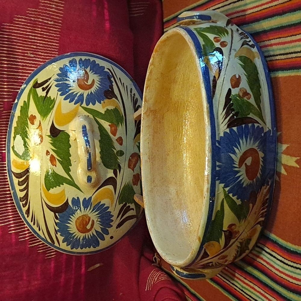 Old Mexican Redware Tlaquepaque Hand Painted Lidded Baking Dish Folk Art Flowers